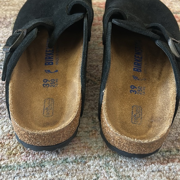 Birkenstock’s Boston Soft Footbed Suede Leather Clogs with Buckle in Black SZ 8 - Picture 3 of 5